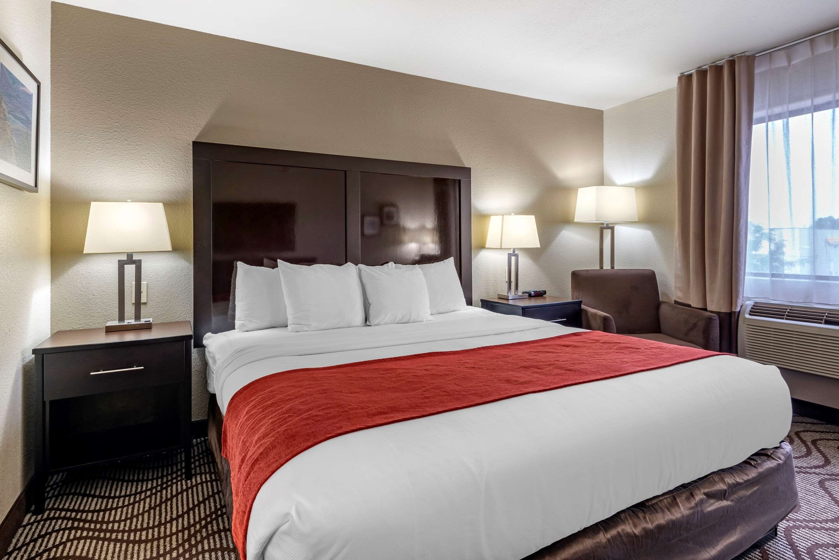 desk, laptop workspace, iron/ironing board, free cots/infant beds