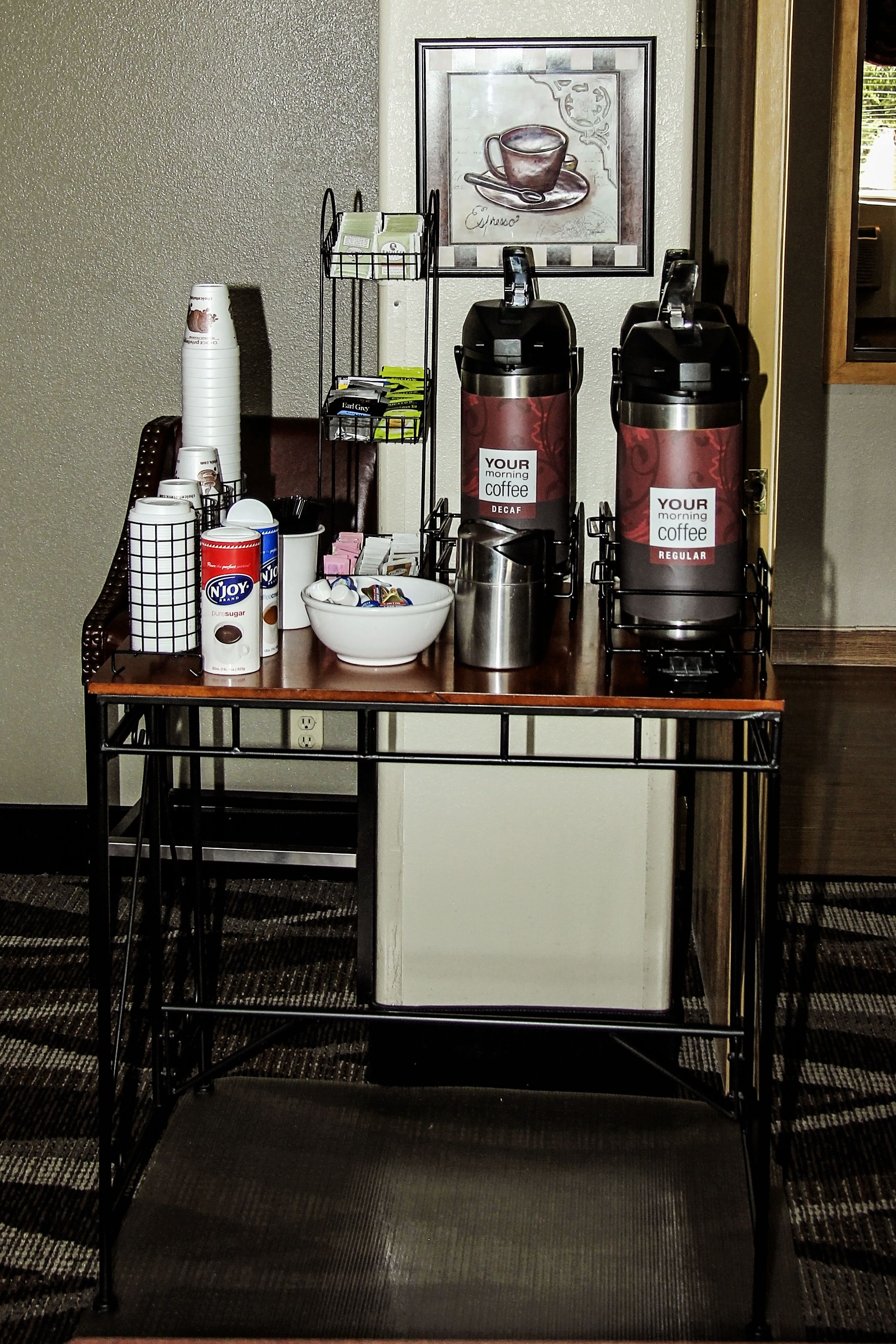 free daily english breakfast