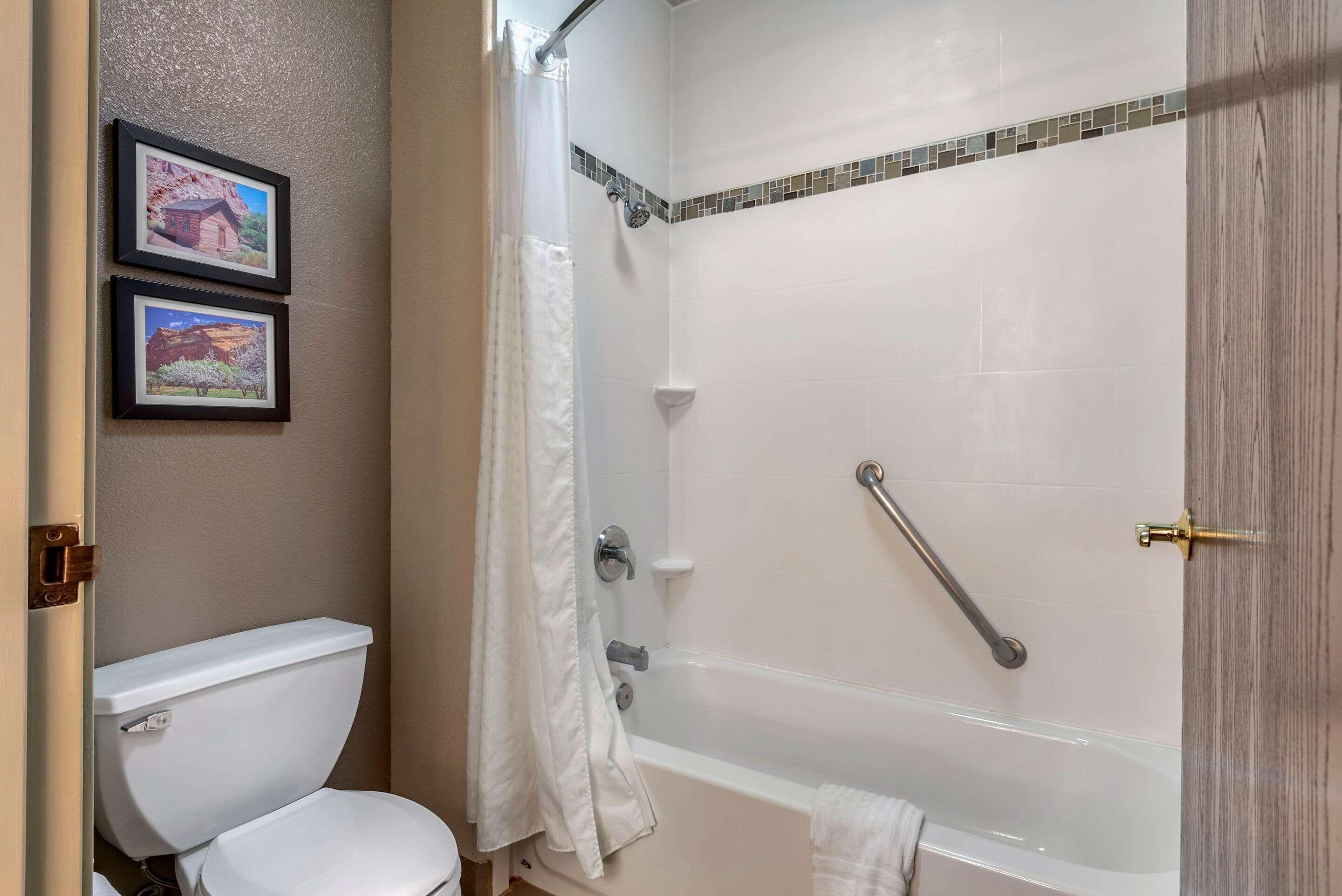 room, 1 queen bed, accessible, non smoking | desk, laptop workspace, iron/ironing board, free cots/infant beds