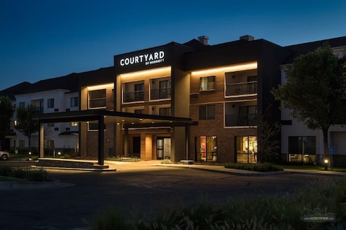 Courtyard by Marriott Layton