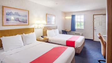 Premium 2 Queen Bed with Pull Out | In-room safe, desk, iron/ironing board, rollaway beds