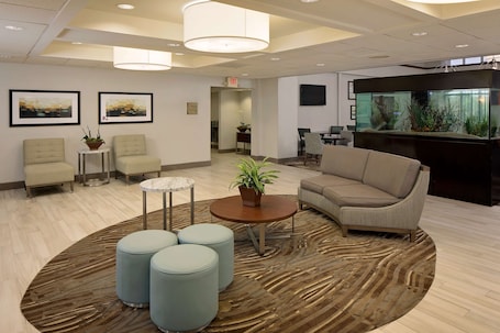 Lobby. Homewood Suites by Hilton Orlando-Maitland