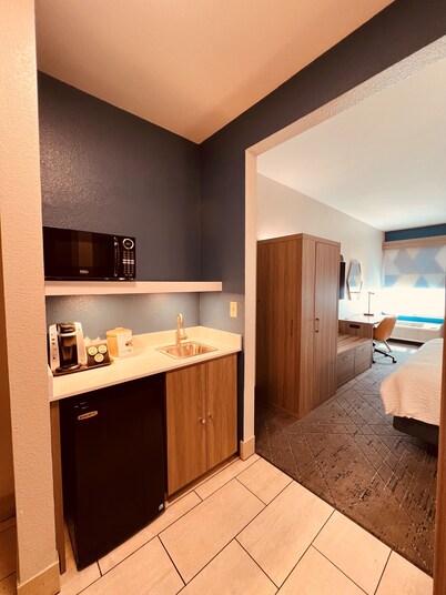 Holiday Inn Express Hotel & Suites Berkeley by IHG