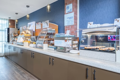 Holiday Inn Express Cambridge by IHG