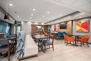 Free buffet breakfast