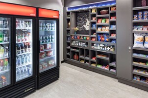 Snack bar