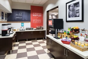 Free daily continental breakfast  - Hampton Inn & Suites Chicago-North Shore/Skokie (Skokie)