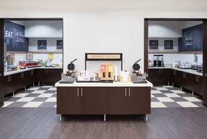 Free daily continental breakfast  - Hampton Inn & Suites Chicago-North Shore/Skokie (Skokie)