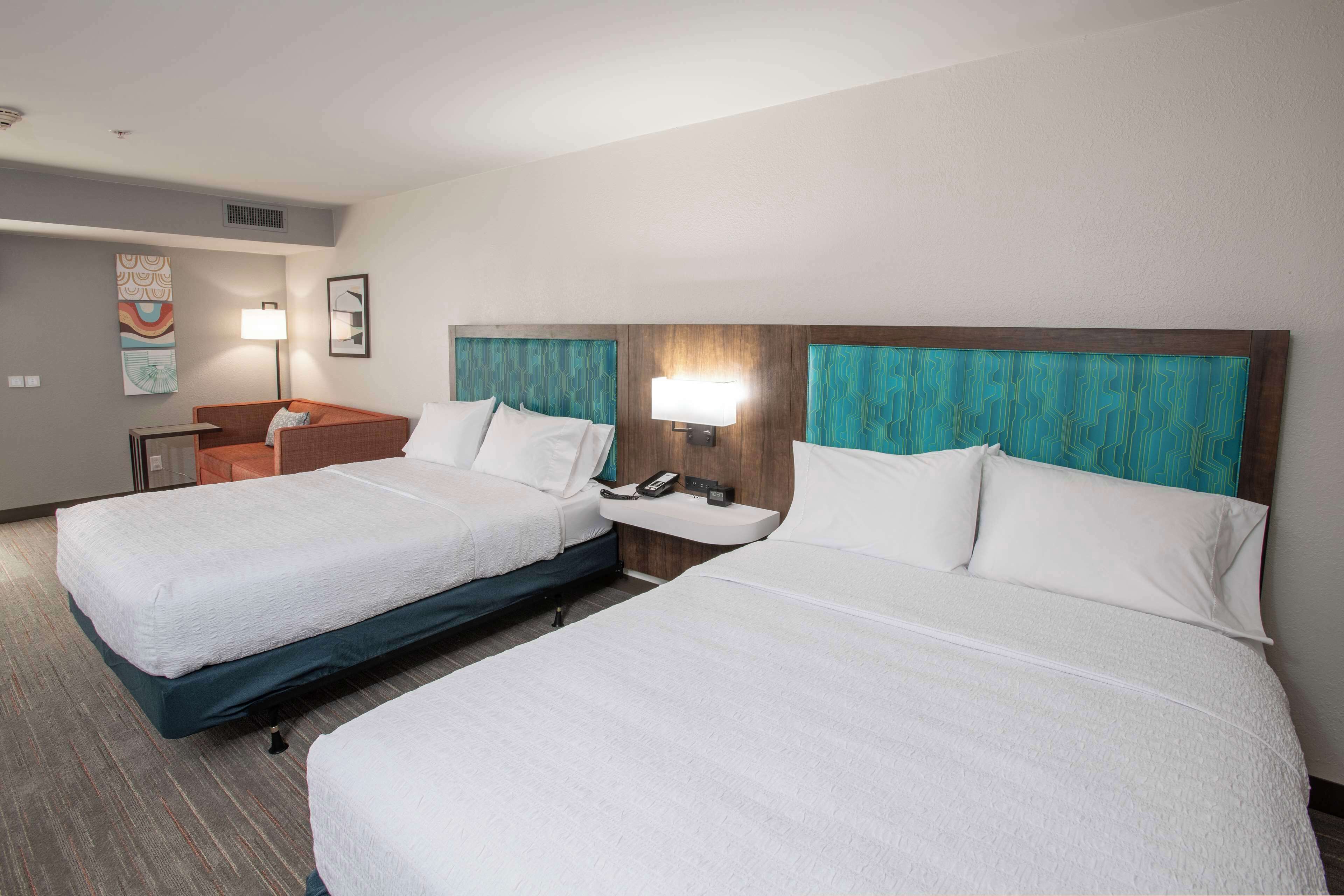 room, 2 queen beds, accessible | living area | 32-inch lcd tv with cable channels, tv