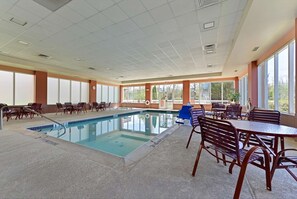 Indoor pool - Hampton Inn Denville/Rockaway/Parsippany (Denville)