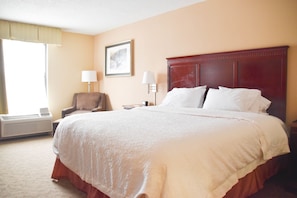 Premium bedding, in-room safe, desk, blackout curtains