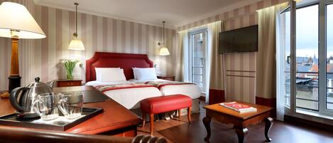 Minibar, in-room safe, individually decorated, desk