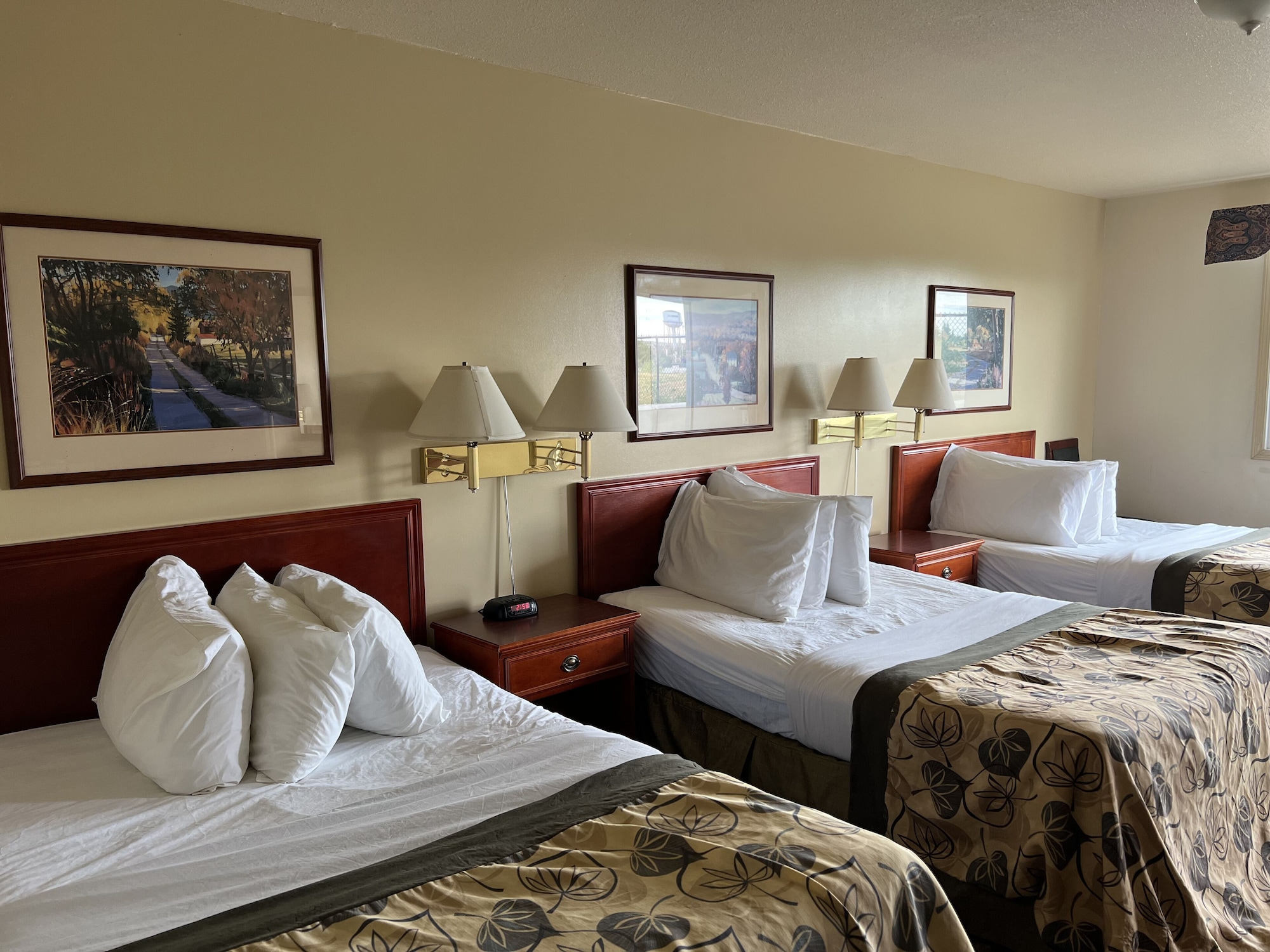 2 Star Hotels