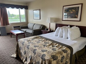 Habitación, 1 cama de matrimonio, no fumadores | Ropa de cama de alta calidad, escritorio, cortinas opacas