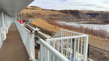 Room, 2 Queen Beds, Non Smoking | Terrace/patio