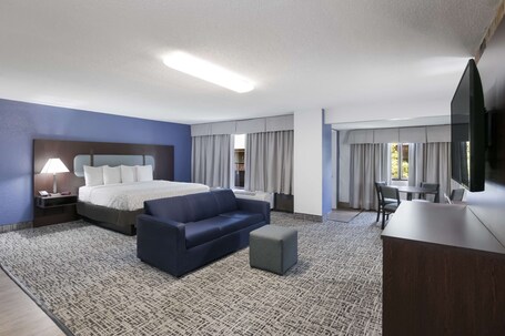 SureStay Plus Hotel by Best Western Gatlinburg - Image 12