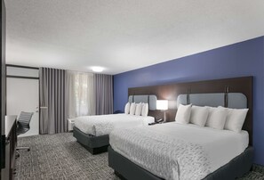 Standard Room, 2 Queen Beds, Balcony, River View
