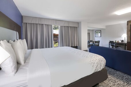 SureStay Plus Hotel by Best Western Gatlinburg - Image 29