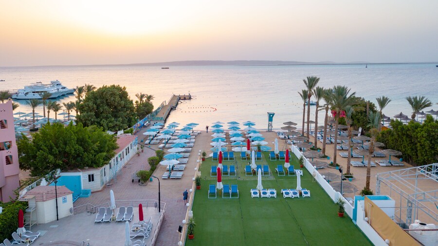 Minamark Resort & Spa, for families & couples only