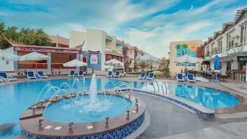 2 outdoor pools, pool umbrellas, pool loungers