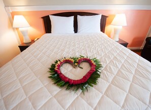 Standard Twin Room, City View | 1 bedroom, in-room safe, desk, iron/ironing board