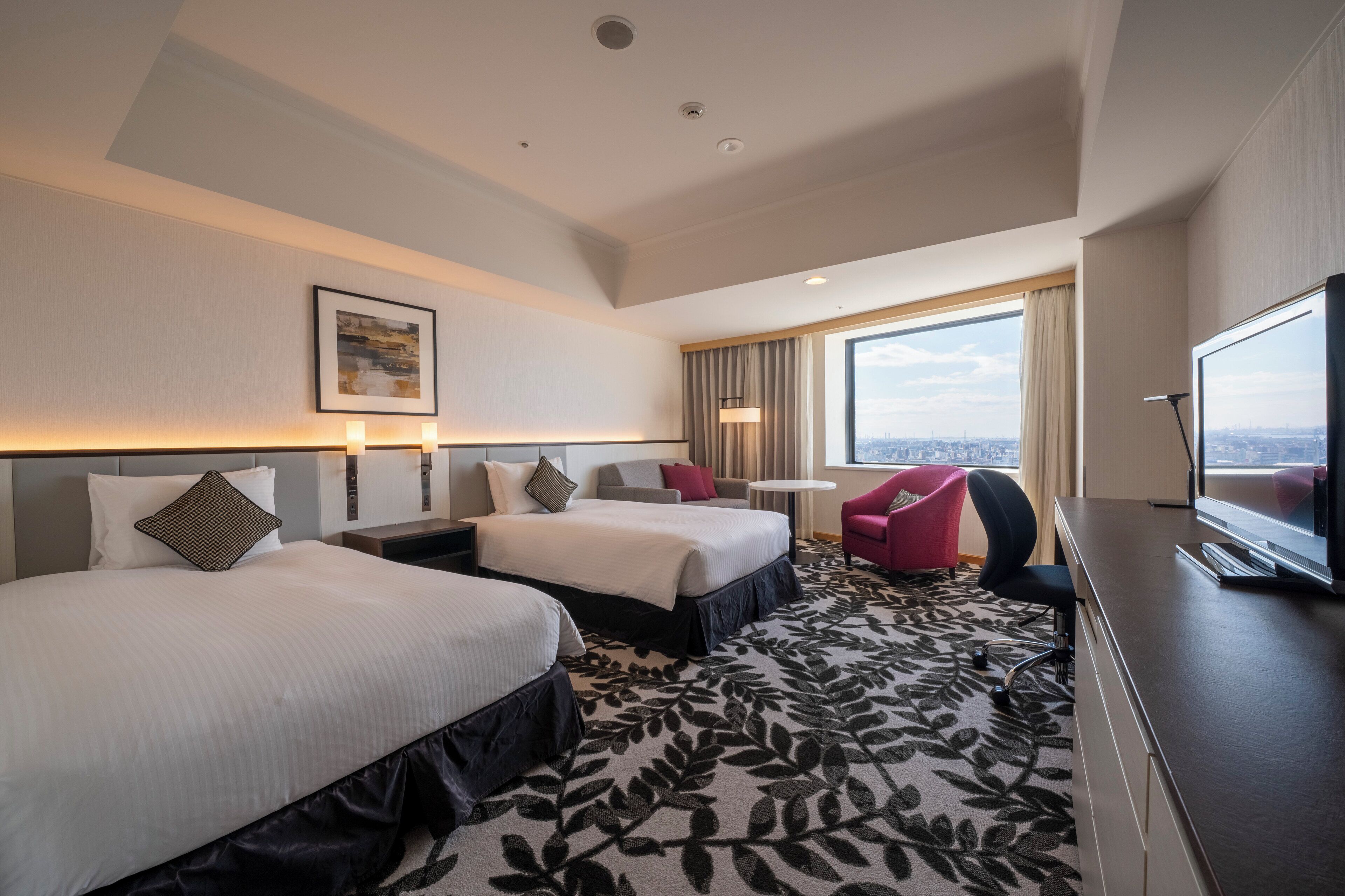 Couette en duvet d&#x27;oie, minibar, coffres-forts dans les chambres, bureau