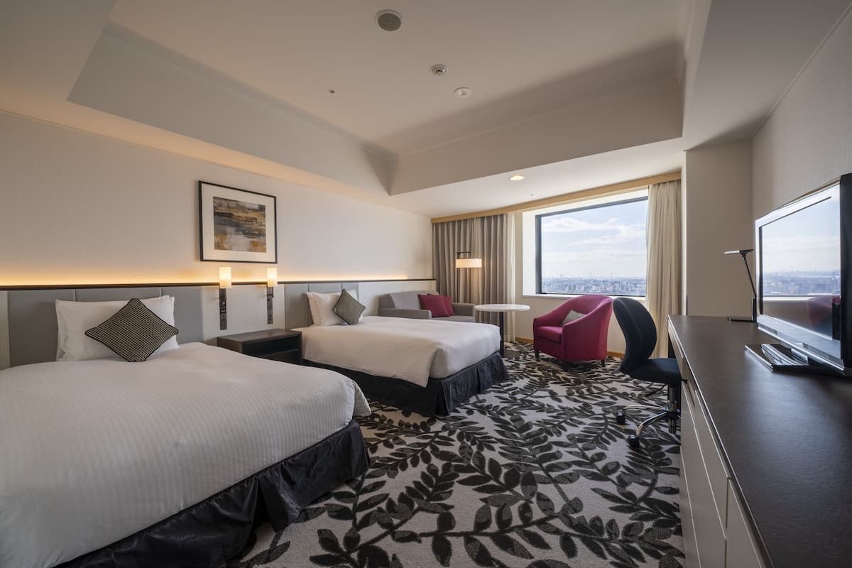 1 bedroom, down duvets, minibar, in-room safe