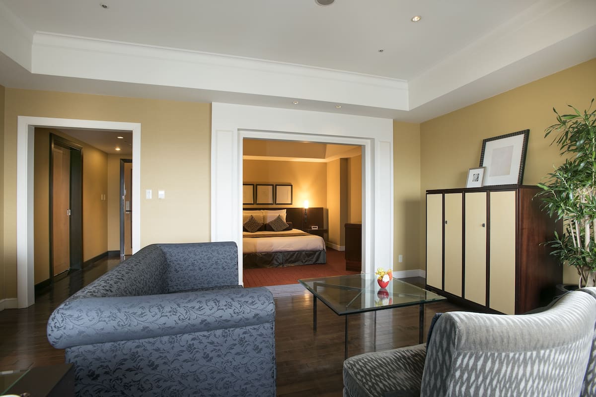 Suite, 1 Queen Bed (Nagoya City View, High Floor) | 1 bedroom, down comforters, minibar, in-room safe