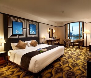 1 bedroom, minibar, in-room safe, desk