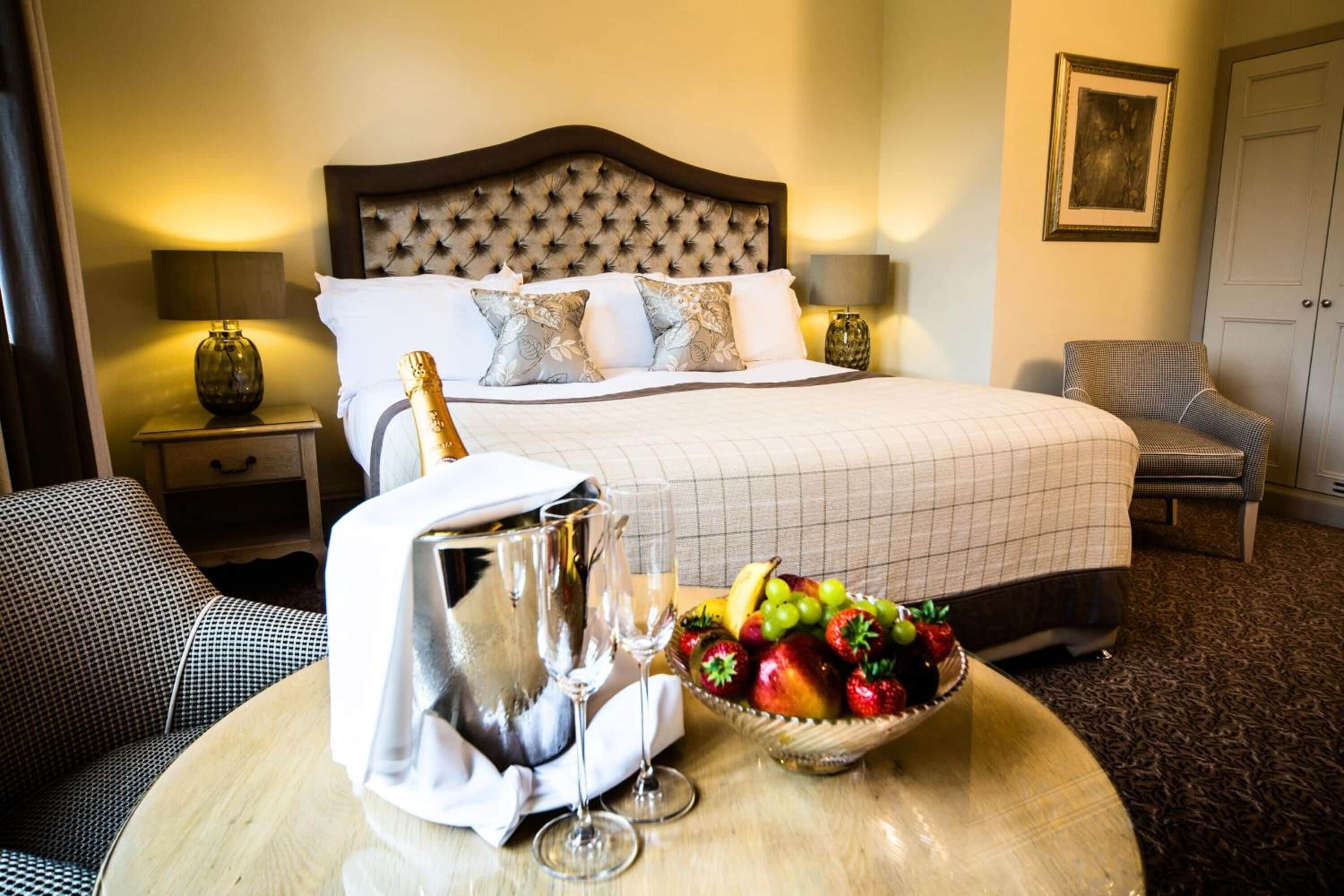 Egyptian cotton sheets, premium bedding, in-room safe