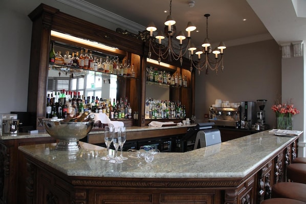 Bar (in der Unterkunft)