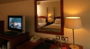 Deluxe-Doppel- oder -Zweibettzimmer