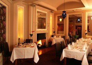 Breakfast and dinner served  - The Westwood (Galway)