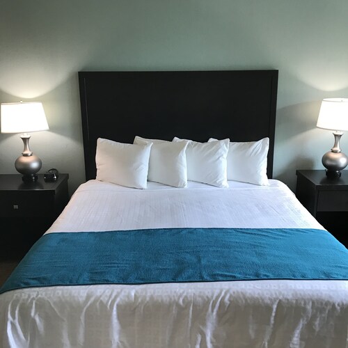 The Palms at 8303 - Lake Buena Vista