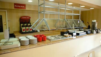 Free daily buffet breakfast