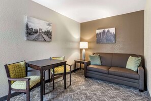 1 King Bed, Suites, Nonsmoking | Pillowtop beds, iron/ironing board, cribs/infant beds, free WiFi