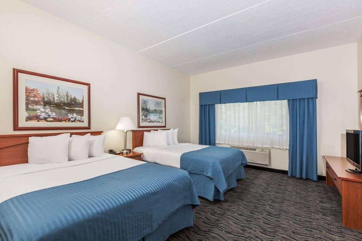 Pillow-top beds, in-room safe, desk, laptop workspace