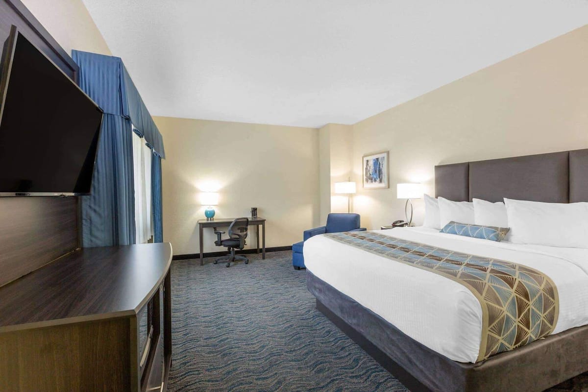 Pillow-top beds, in-room safe, desk, laptop workspace