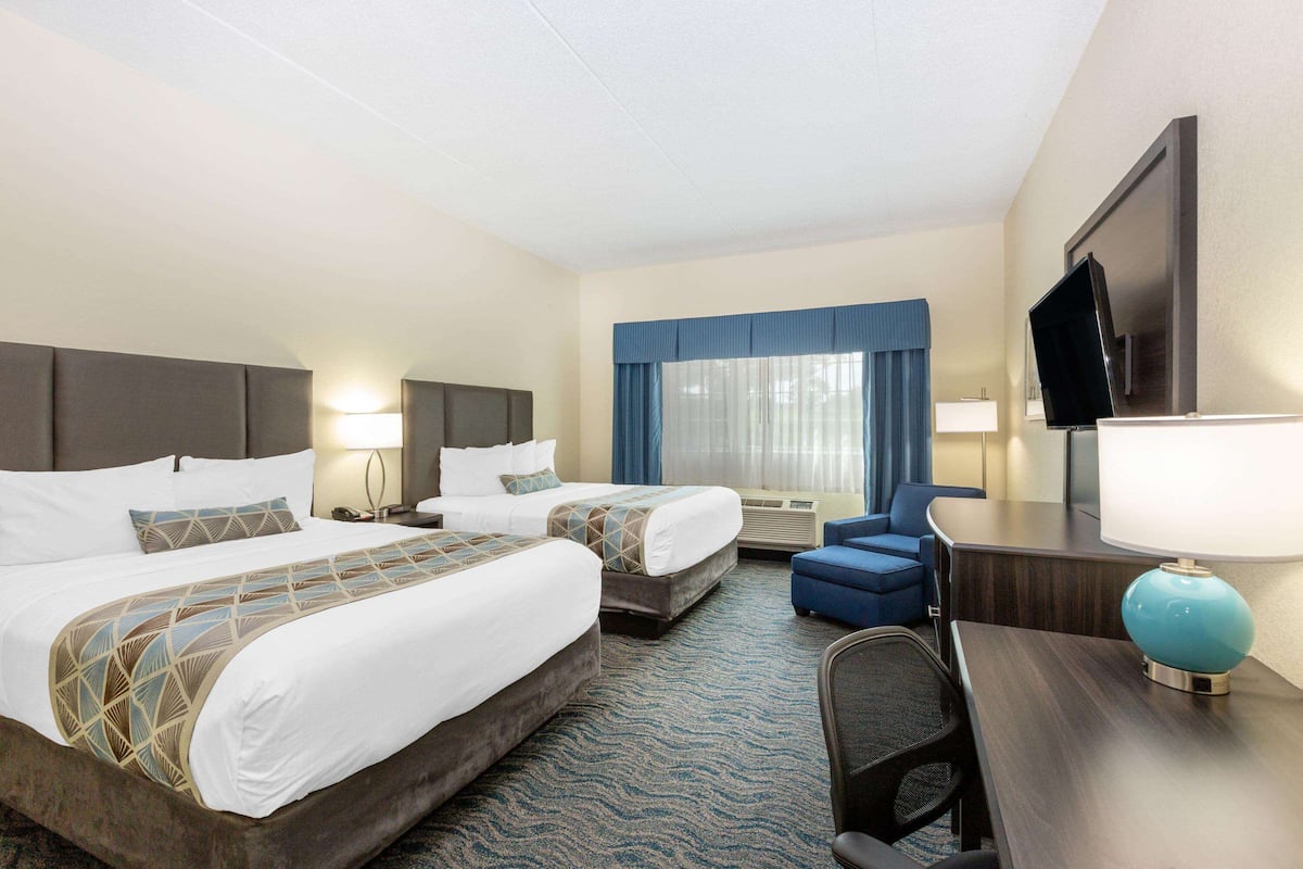 pillow-top beds, in-room safe, desk, laptop workspace