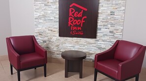 Lobby lounge - Red Roof Inn & Suites Jackson - Richland (Richland)