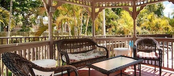 Days Inn & Suites by Wyndham Bonita Springs North Naples