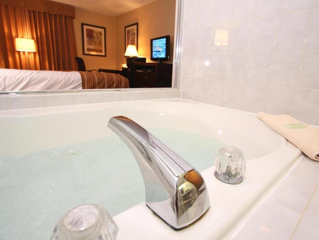 In-room safe, individually decorated, individually furnished, desk