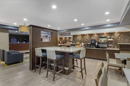 Best Western Plus North Houston Inn & Suites