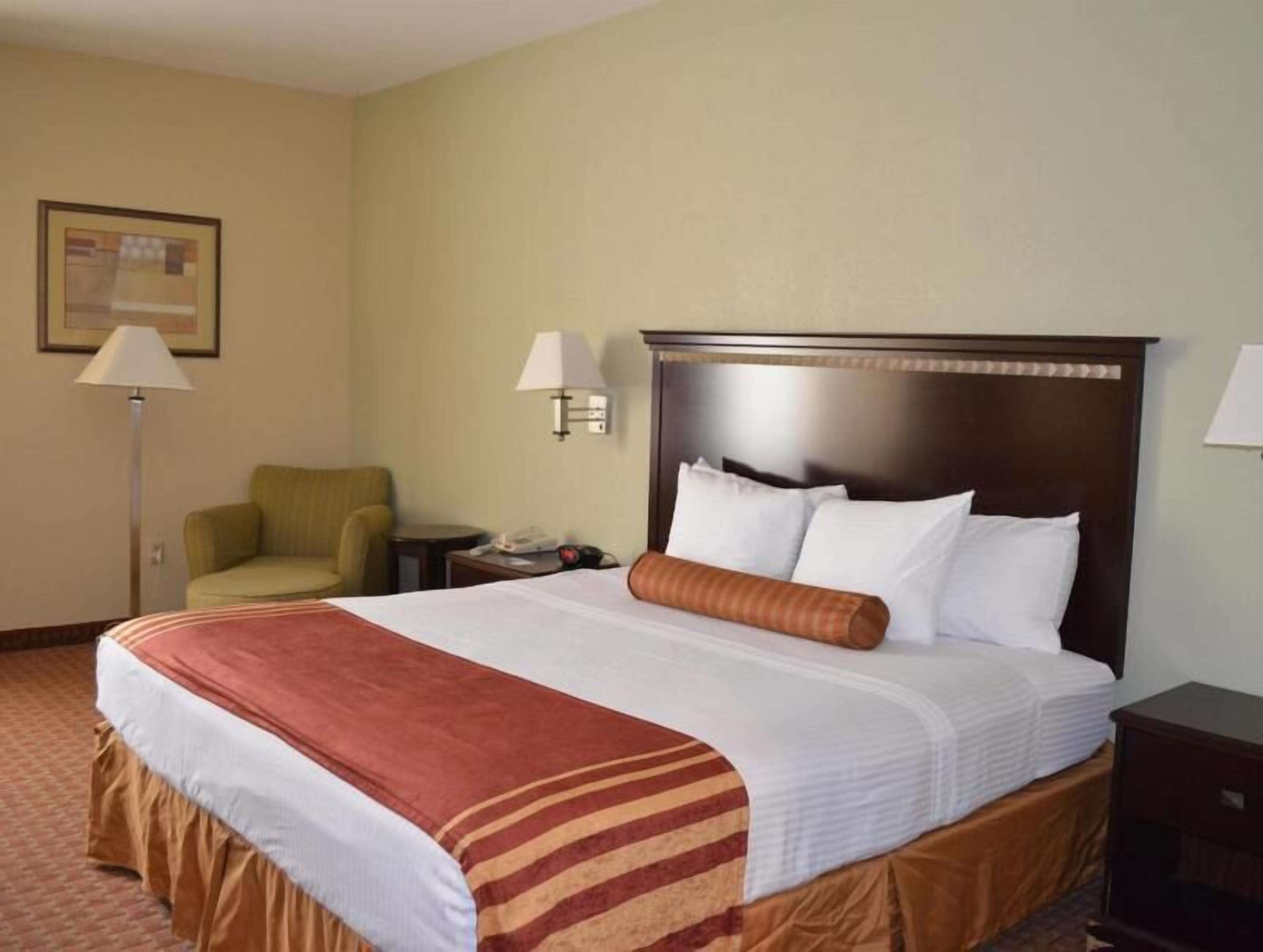 1 bedroom, in-room safe, desk, laptop workspace