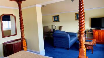 Junior Studio, 1 Queen Bed