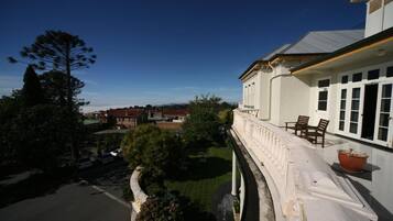 Premier Room, Balcony | Balcony