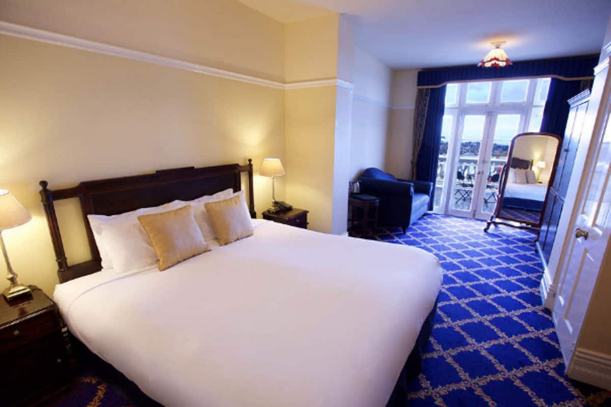 premier room, balcony | 1 bedroom, premium bedding, in-room safe, iron/ironing board