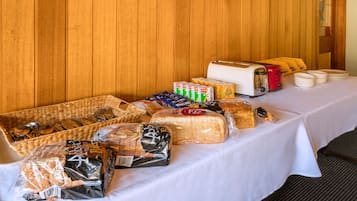 Tägliches nach Wunsch zubereitetes Frühstück gegen Gebühr