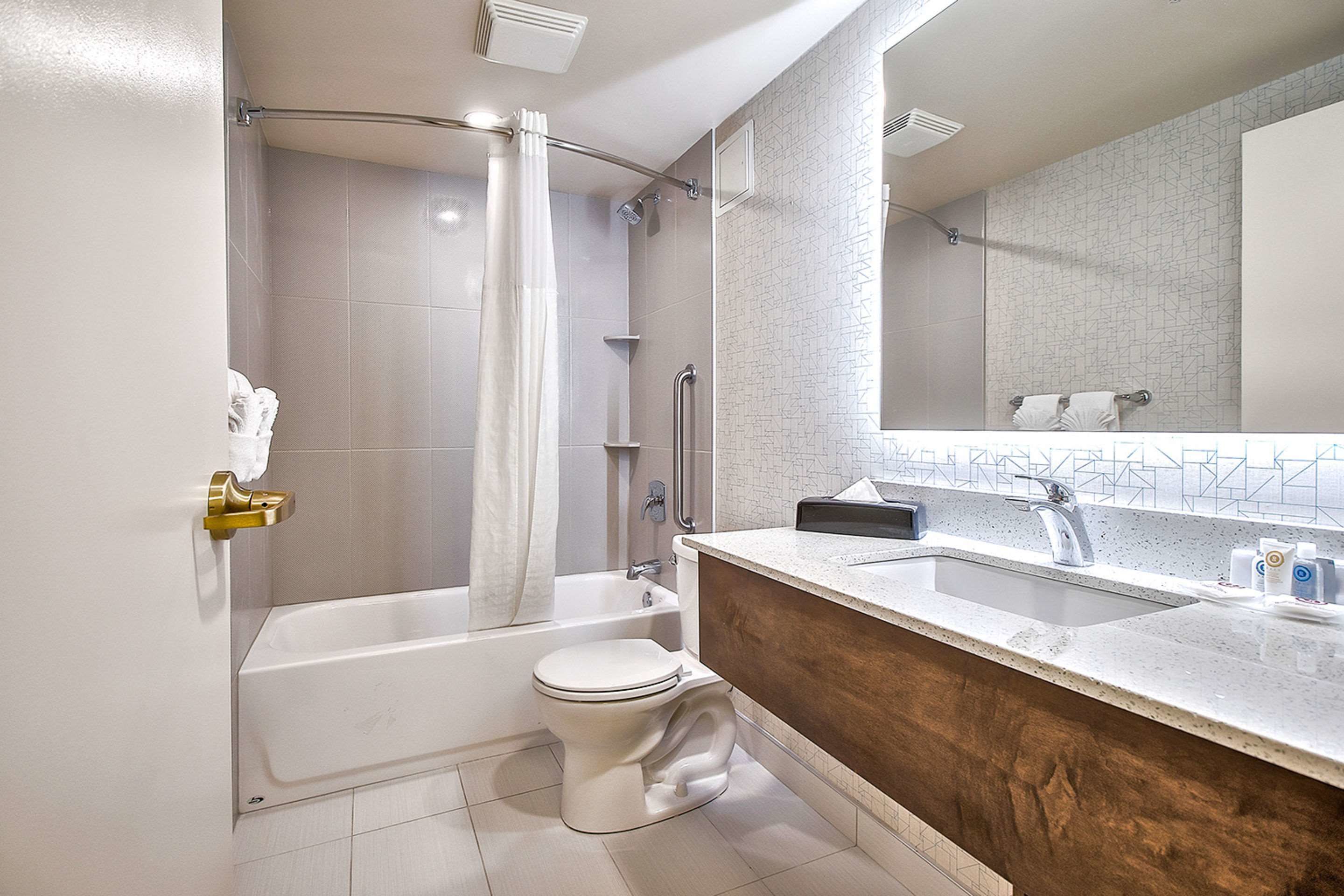 Foto - Comfort Inn & Suites South