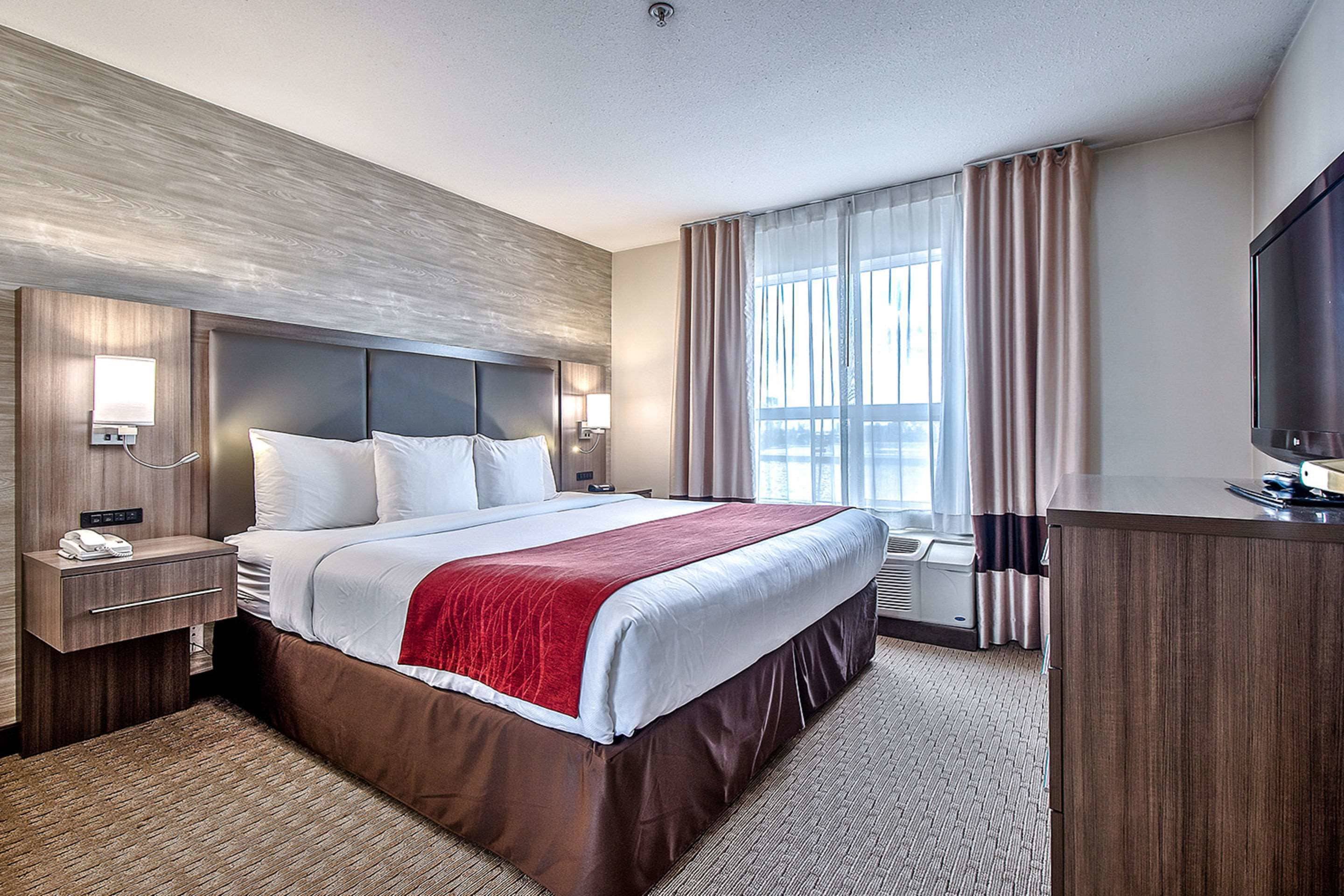 Foto - Comfort Inn & Suites South